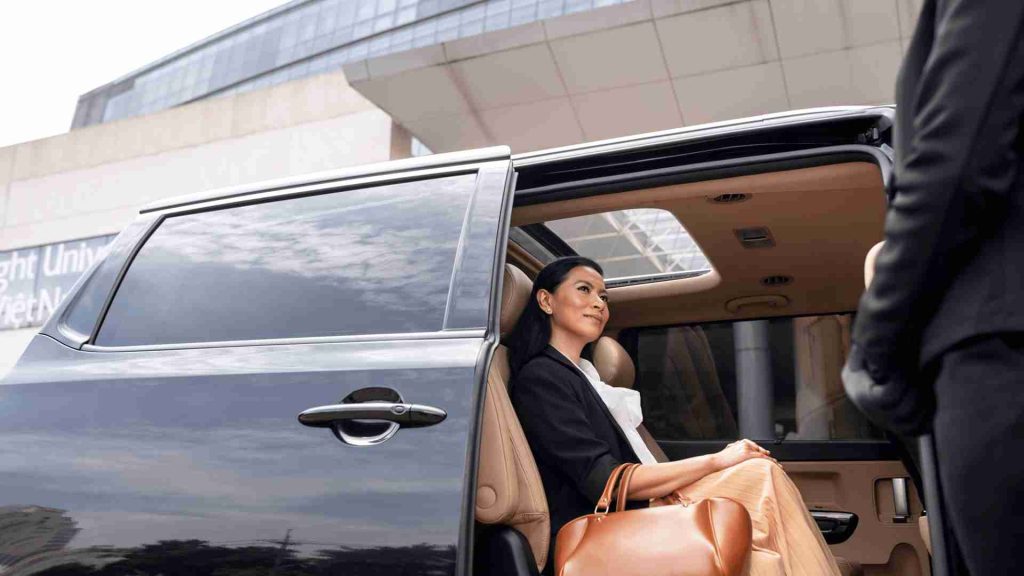 Charter Shuttle Service in Summit County